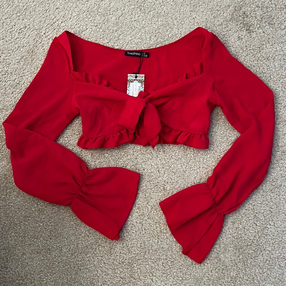 Cute red top